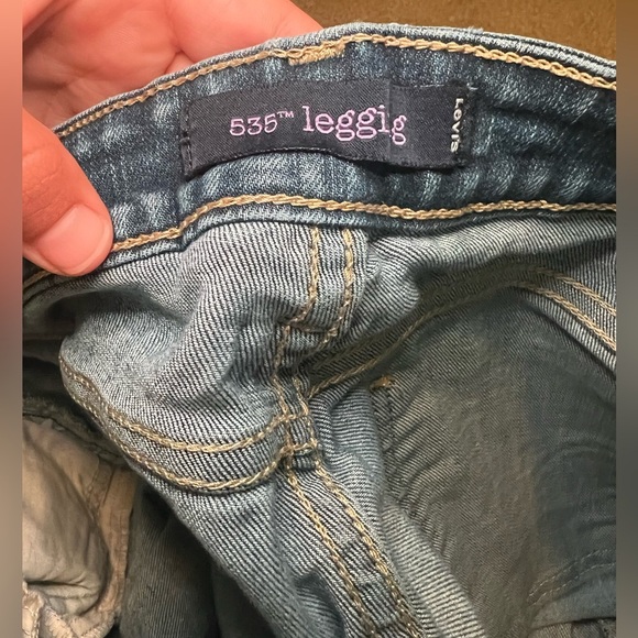 Levi's Women's 535 Jegging Jeans Size 11M - Picture 4 of 7